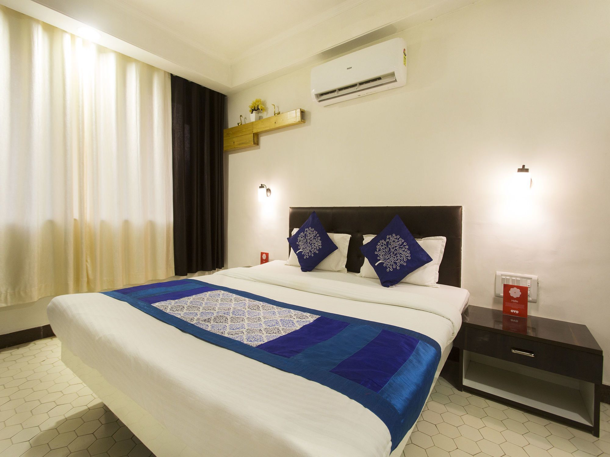 Oyo 9806 Hotel Arvi Lonavala Eksteriør billede
